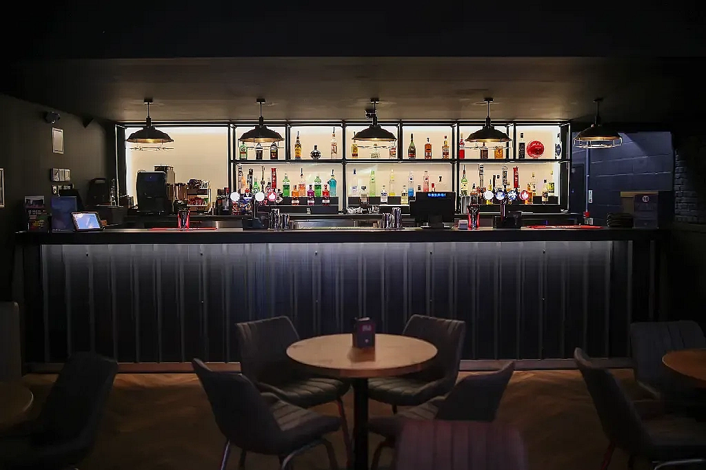 Bowl central reading gallery 7