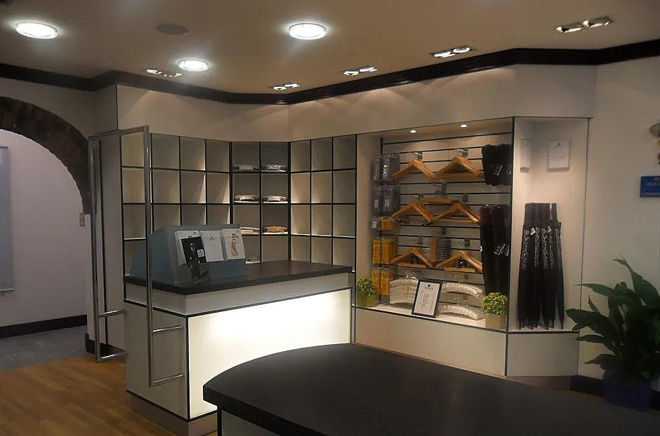 Rocare jeeves dry cleaners fit out